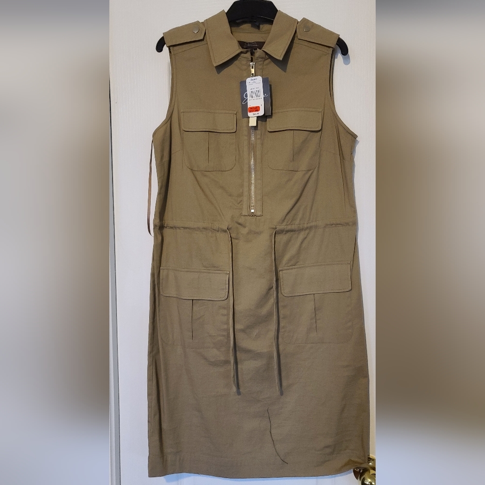 Sleeveless "cargo" dress NWT
